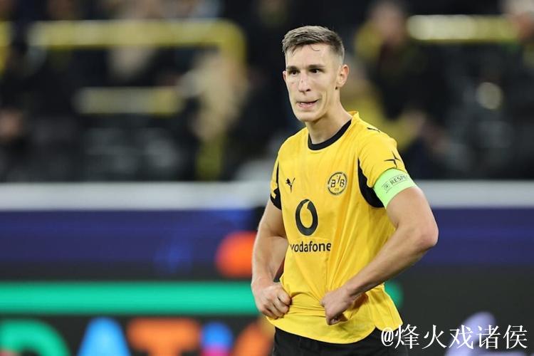 德媒：施洛特贝克在等待豪门，多特可能强硬应对