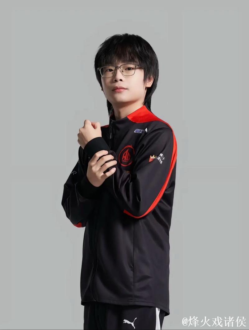 AG钟意正式加入成都AG超玩会