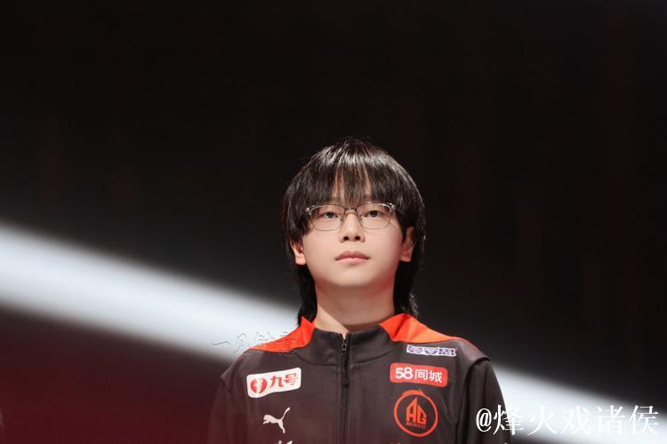 AG钟意正式加入成都AG超玩会 AG钟意正式加入成都AG超玩会