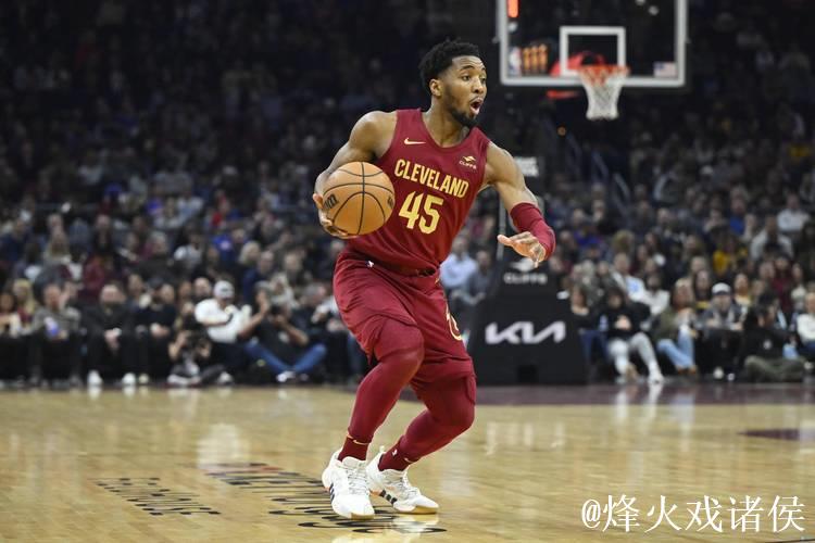 米切尔狂砍33分骑士完胜太阳 老鹰不敌尼克斯三连胜终结